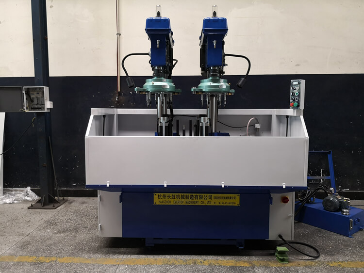 电机壳体攻丝加工