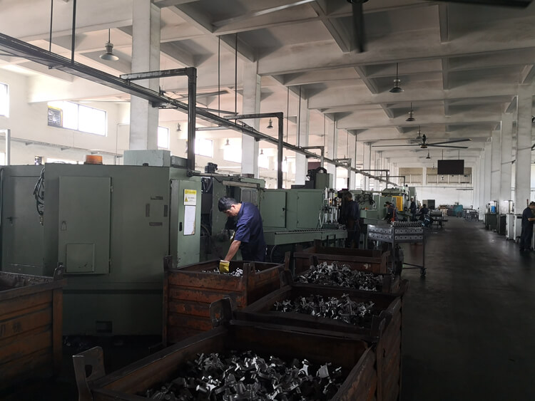 复合机床案例:冰箱空调压缩机缸体加工案例